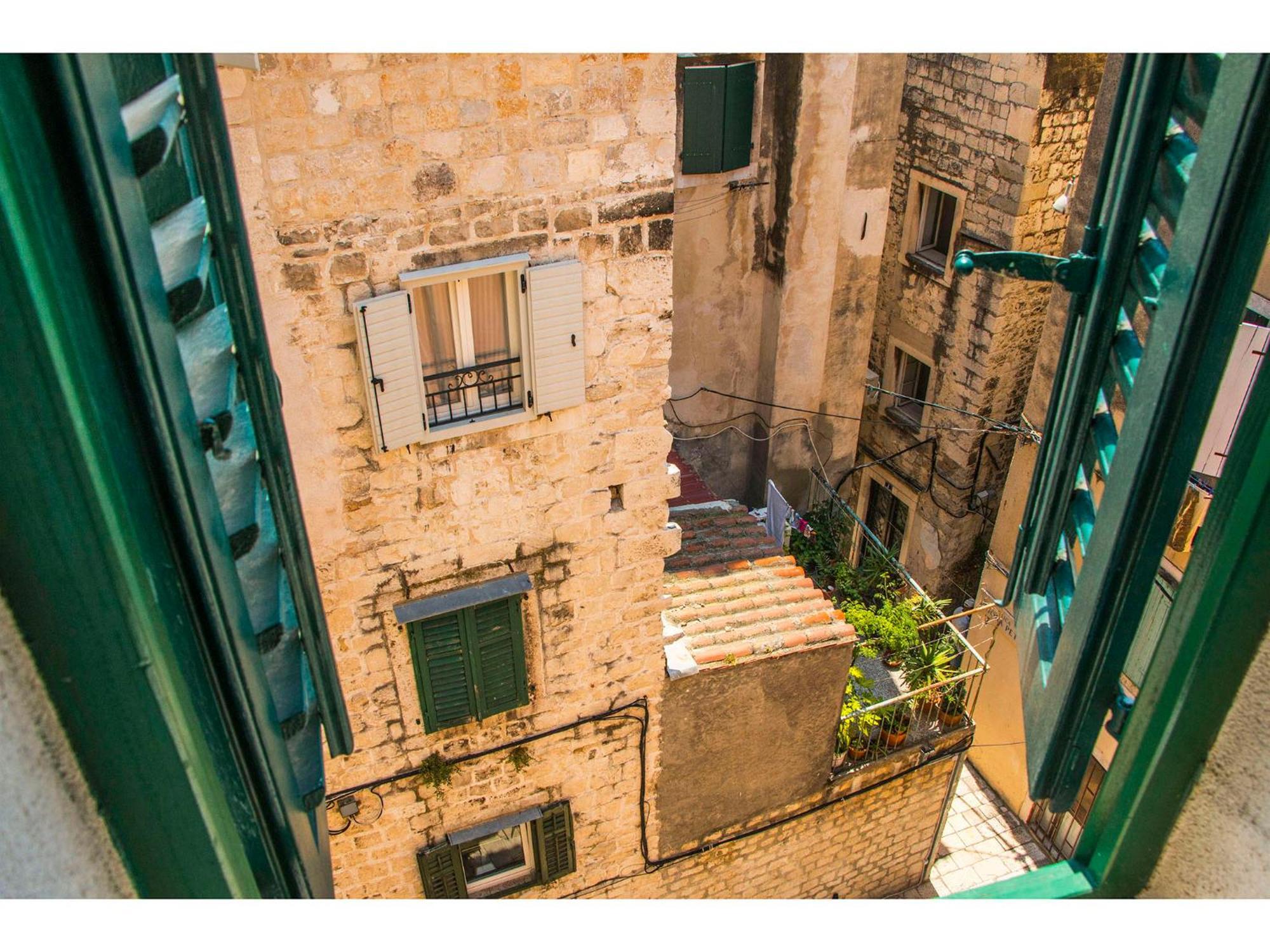 Guesthouse Imperator Split Extérieur photo