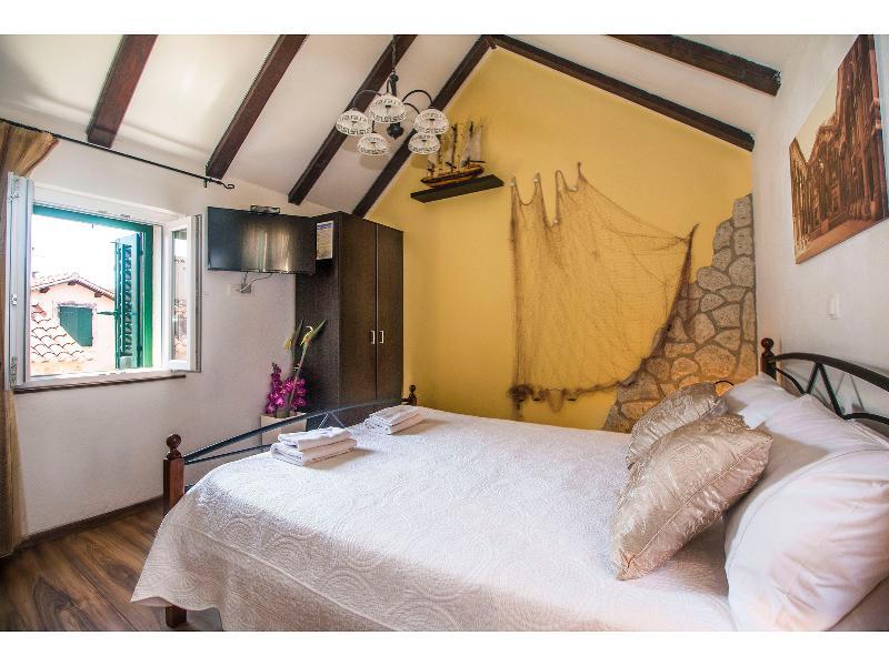 Guesthouse Imperator Split Extérieur photo