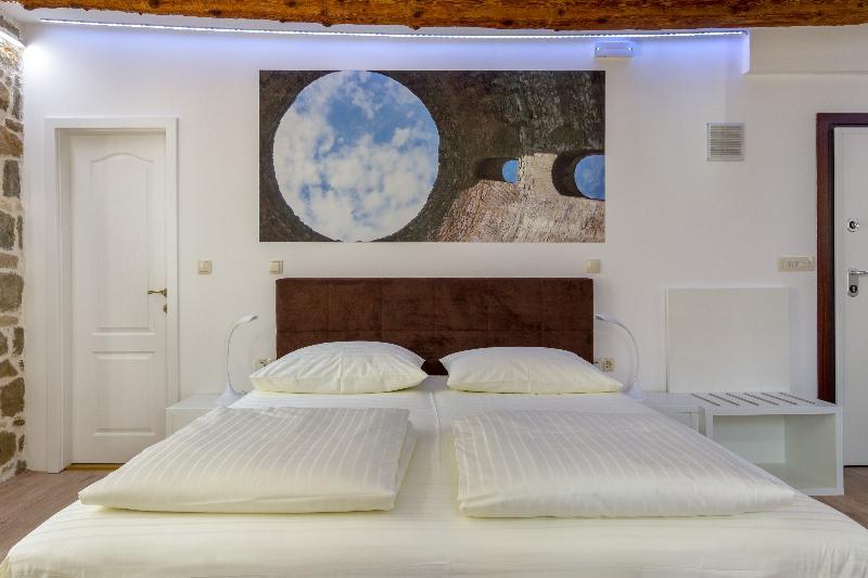 Guesthouse Imperator Split Extérieur photo